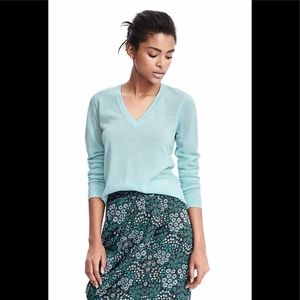 Banana Republic 100% Merino Wool Sweater